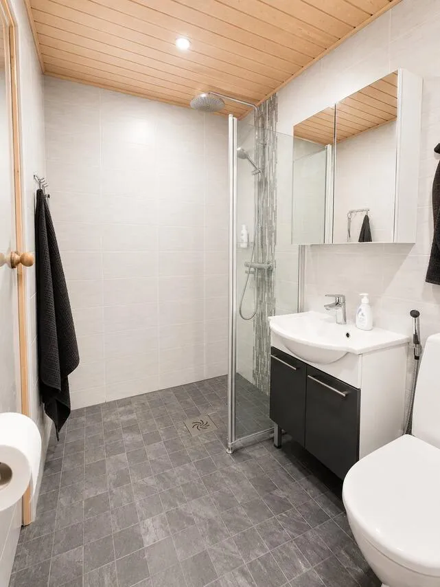 Salles de bain - Apartment with Balcony in Raahe