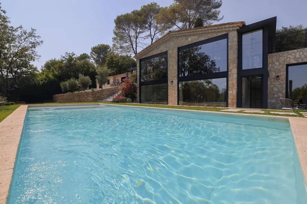 pool_area