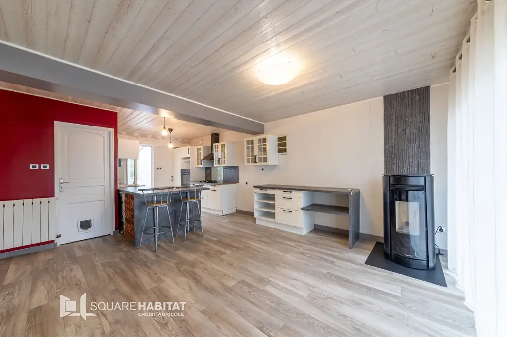 6-toaline maja asukohas Fontenay Le Comte