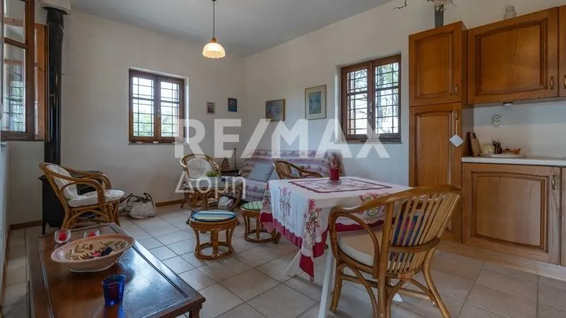 Dining Room - Stone Villa with Sea View in Volos