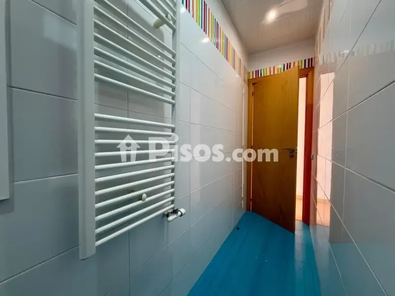 Salles de bain - Reformed Flat with Balcony in Sabadell