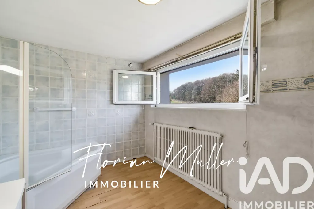 Bathrooms - Single-Level House with Terrace in Bethoncourt