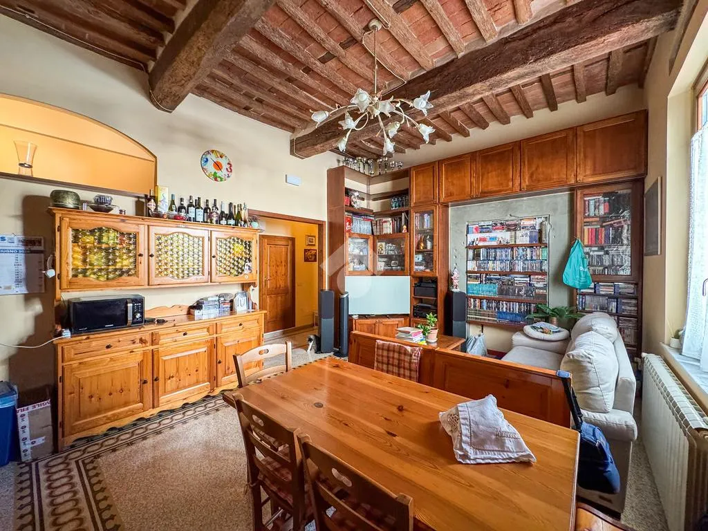 Sala da pranzo - Tuscan-Style Apartment in Pontedera Centre