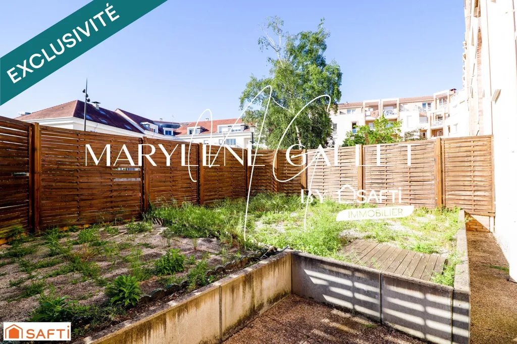 Giardino - City Centre Flat with West-Facing Terrace in Achères