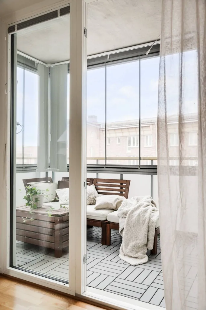 Balcon - Apartment with Two Balconies in Eriksberg