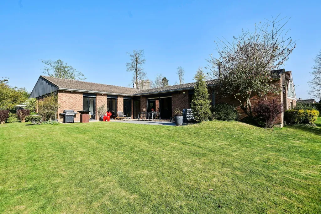 Aed - Luxury House with Clear Views in Wasquehal