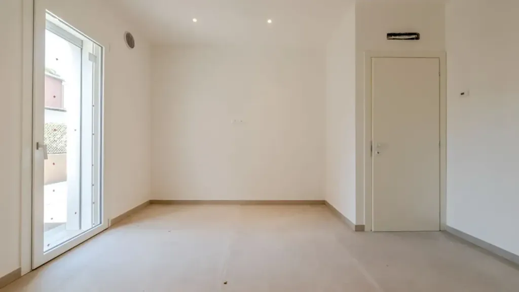 Toad - Rear-Facing Apartment with Private Garden in Cervia