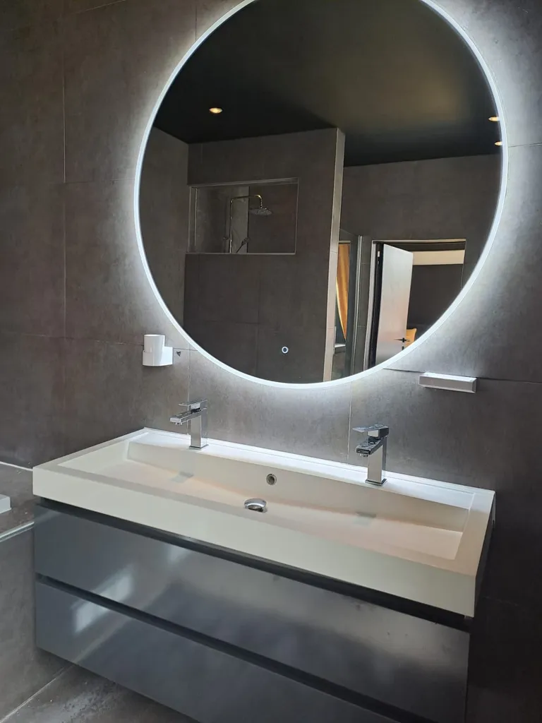 Salles de bain - Appartement 2 Chambres à Schaerbeek avec Parking Optionnel