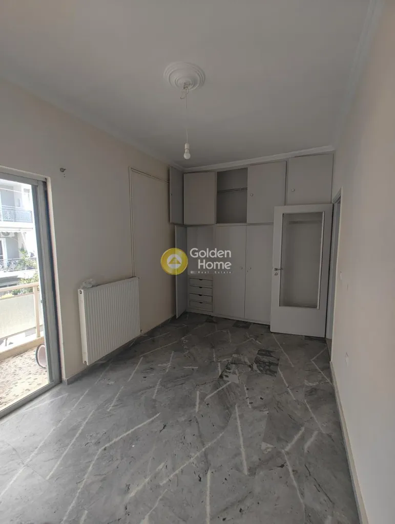 Elutuba - Apartment with Balcony in Menidi, Athens