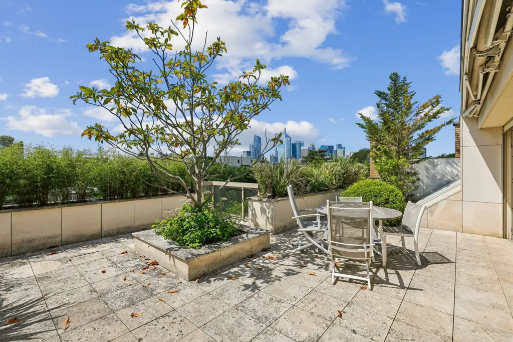 Terrasse - Appartement Duplex avec Terrasses à Neuilly-sur-Seine