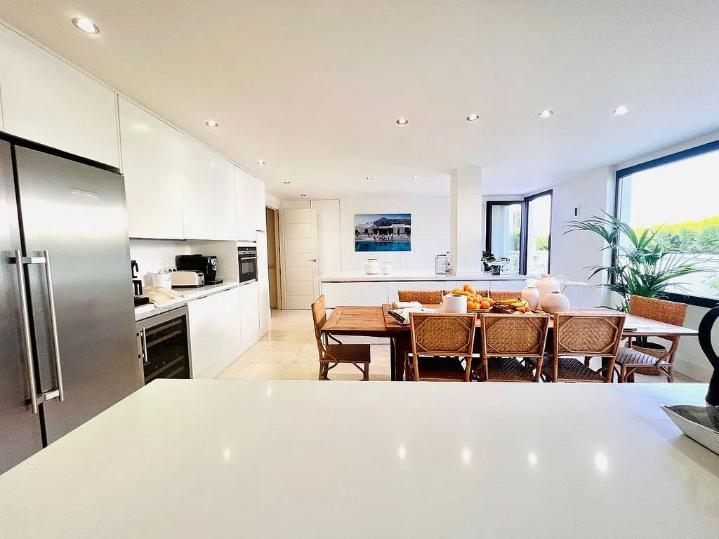Köök - Luxury Villa with Pool in Marbella's Golden Mile