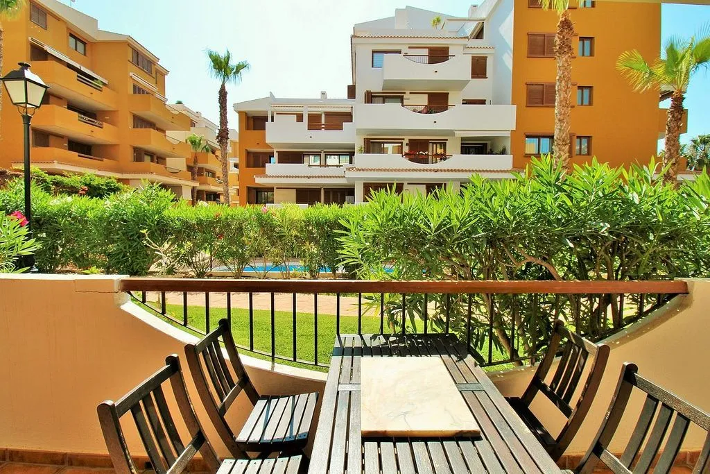 Terrazza - Modern Apartment with Pool in Punta Prima
