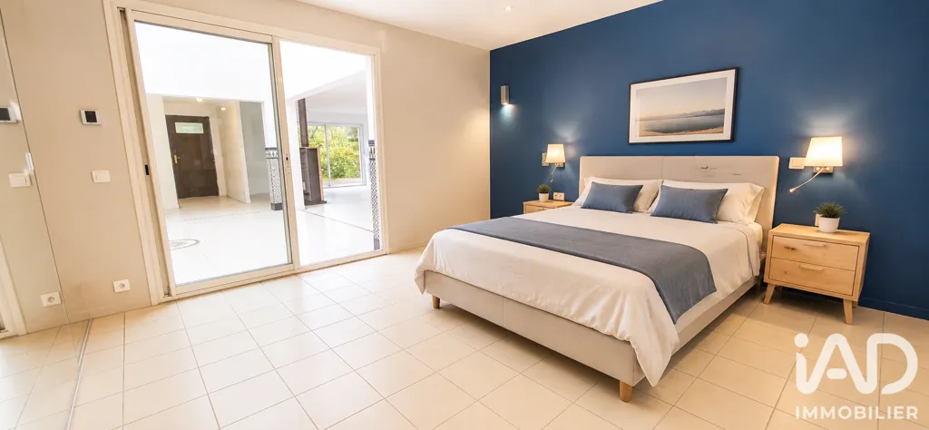 Magamistoad - Modern House with Large Garden in Mios