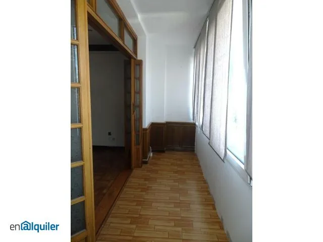 Esik - Apartment with Parking in Gijón Centre