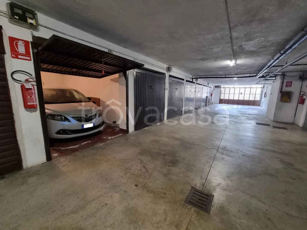 Garage - Penthouse Apartment with Balcony in Grugliasco