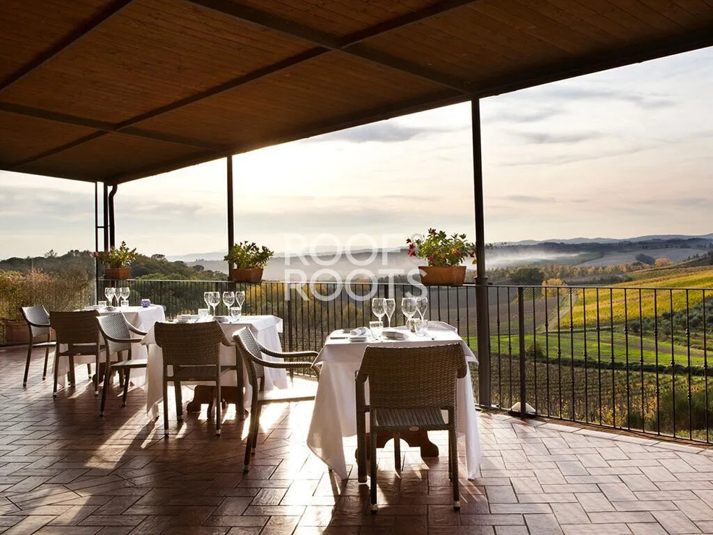 Terrasse - Renovated Estate with Panoramic View in Chianti