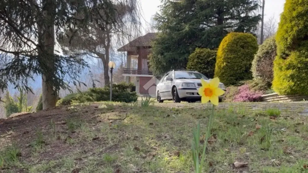 Aed - Villa with Panoramic View in Coassolo Torinese