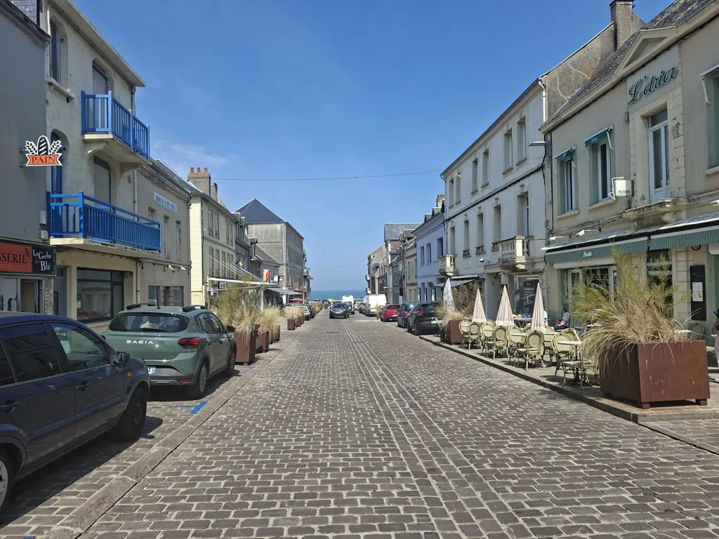 Renovated Flat with Sea View Balcony in Ault