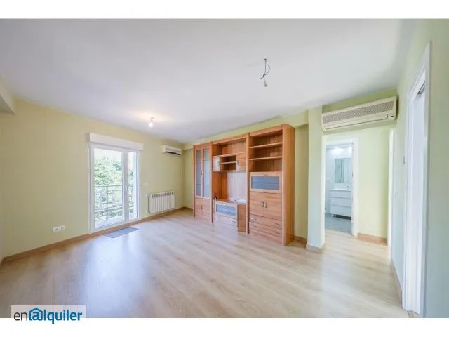 Magamistoad - Fully Renovated Flat with Terrace in Carabanchel