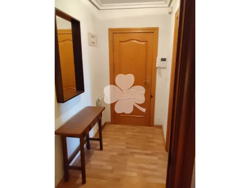 Esik - Apartment with Balcony Views in Centro-Carretas