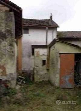 Extérieur - House Portion with Private Courtyard in Zeme