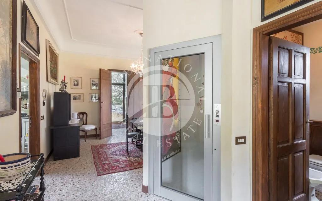 Entrée - Liberty-Style Villa in Lanzo d'Intelvi
