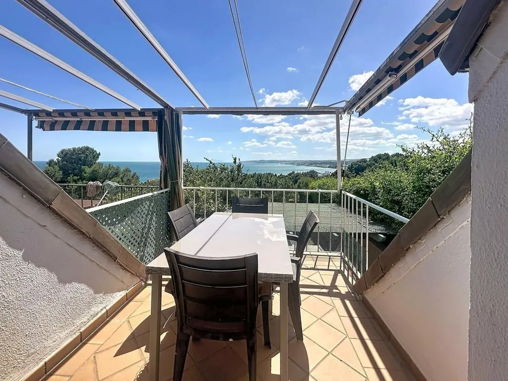 Terrass - Detached House with Sea View in Estepona