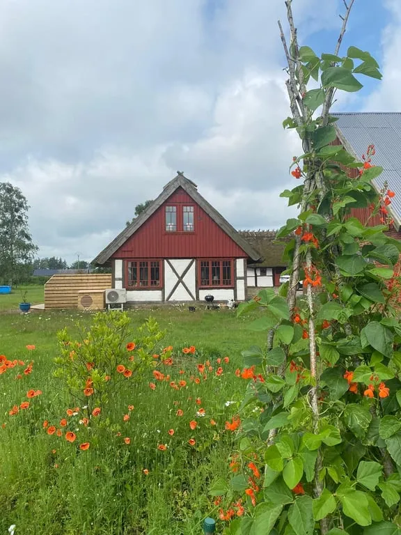Välivaade - Historic Cross-Vaulted Farmhouse with Restaurant in Halland