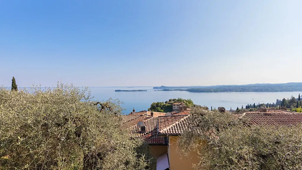 Jardin - Villa with Private Garden and Pool in Gardone Riviera