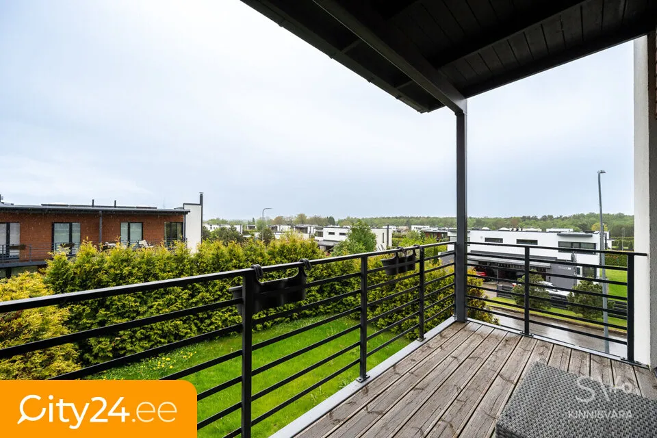Balcone - Modern Terraced House with Balcony in Pärnamäe