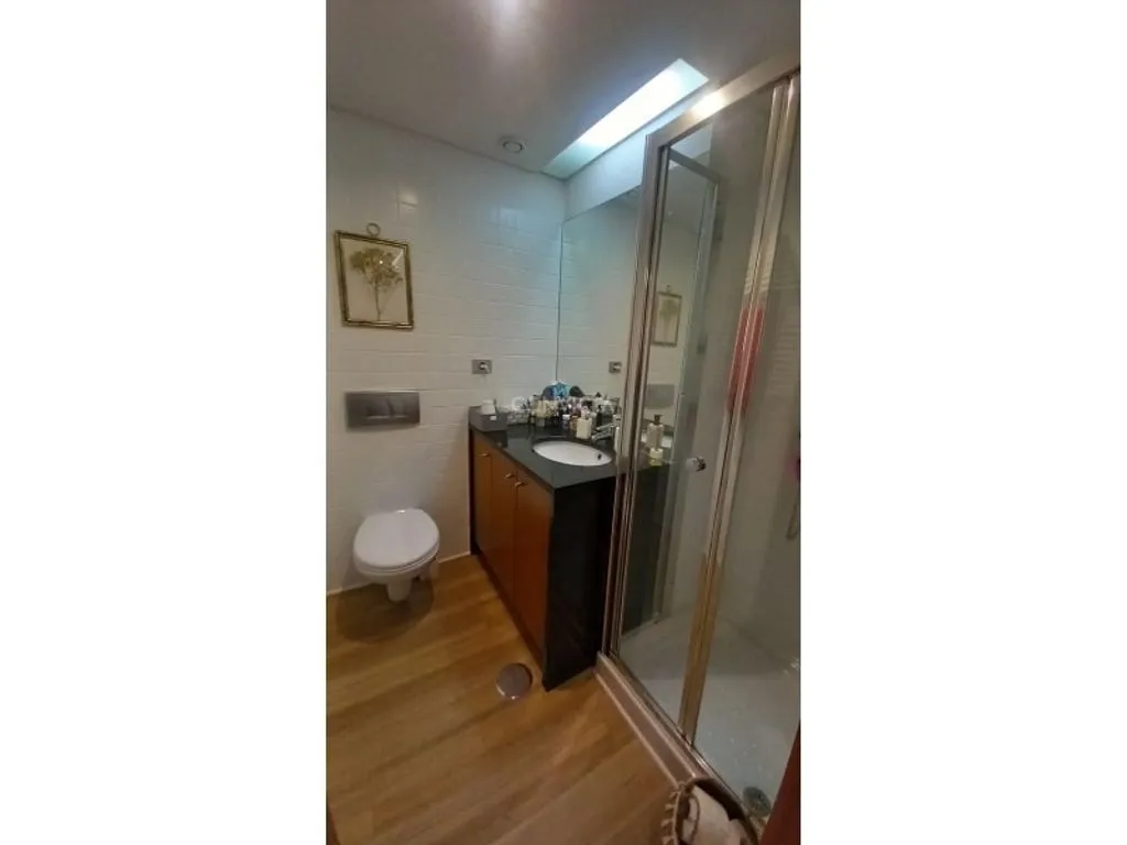 Salles de bain - Luxury Duplex with Gym in Maia Centre