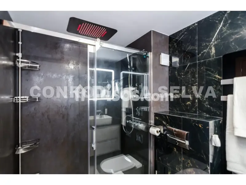 Bathrooms - Reformed Apartment with Balcony in Fenals