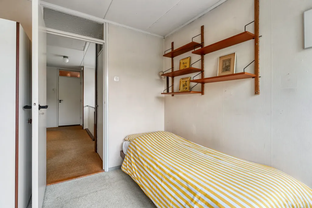 Chambres - Extended Semi-detached House with Garden in Velp