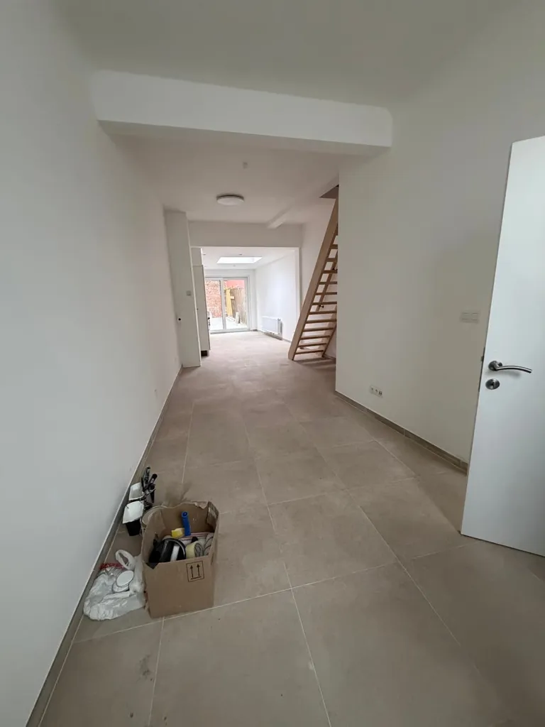Elutuba - Renovated House with Courtyard in Gent