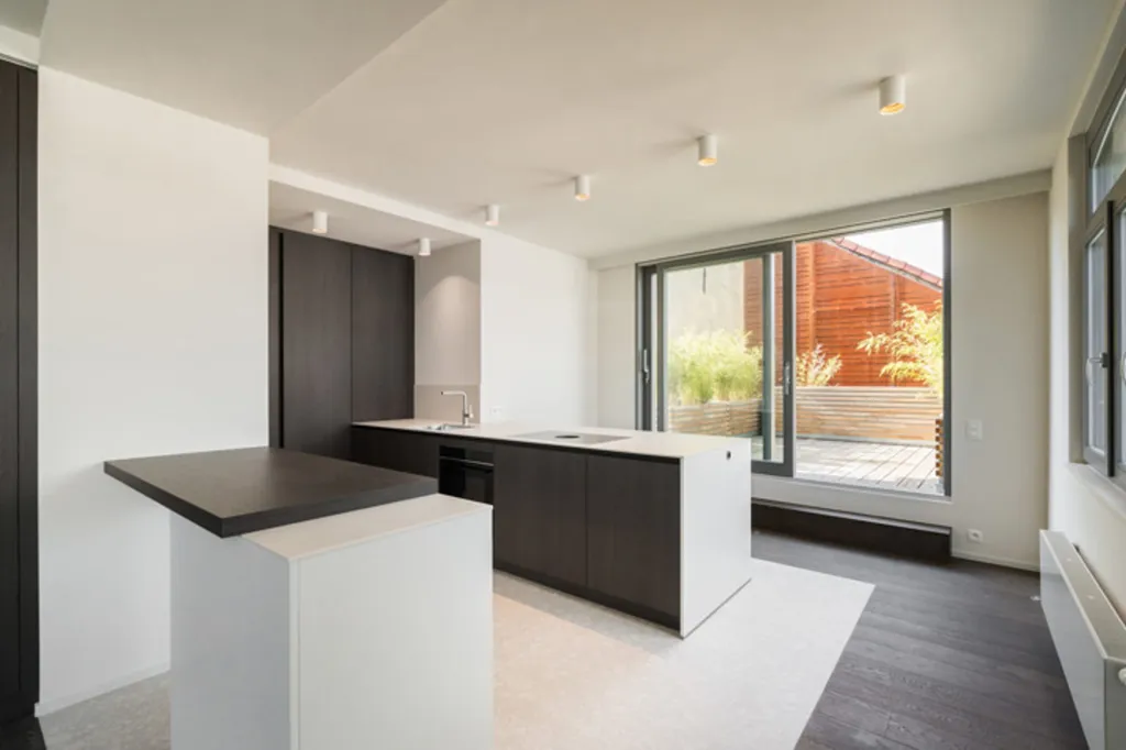 Cucina - Duplex Penthouse with East Terrace near Sonian Forest