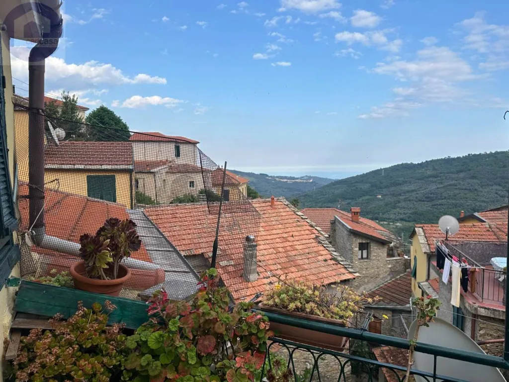 Balcony - Historic House with Terrace in Pietrabruna