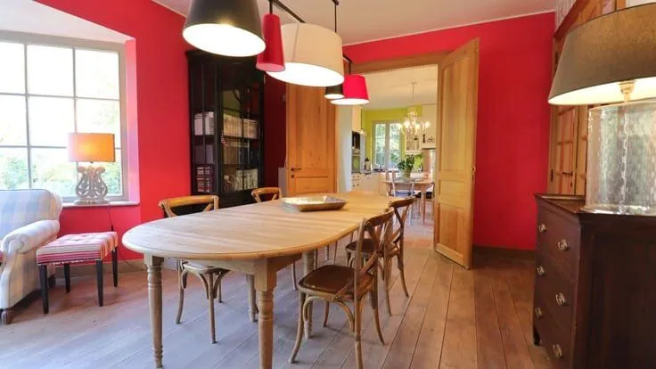 4-bedroom house in BE
