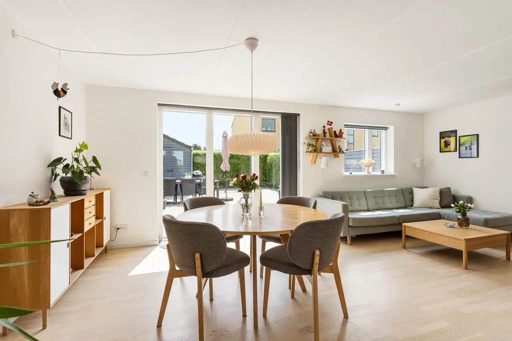 Sala da pranzo - Terraced House with Garden in Hammel