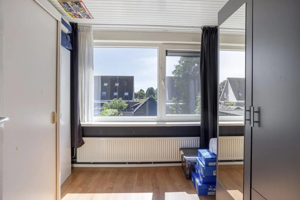 Chambres - Corner House with Solar Panels in Oude Pekela