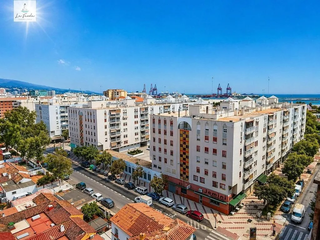 Vue aérienne - 3-Bedroom Apartment with Terrace in Huelin