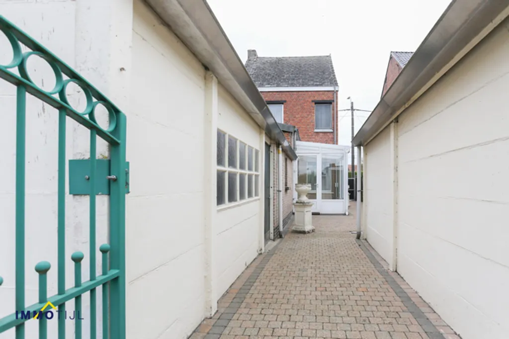 Välivaade - Half-Open House with Garden in Lebbeke