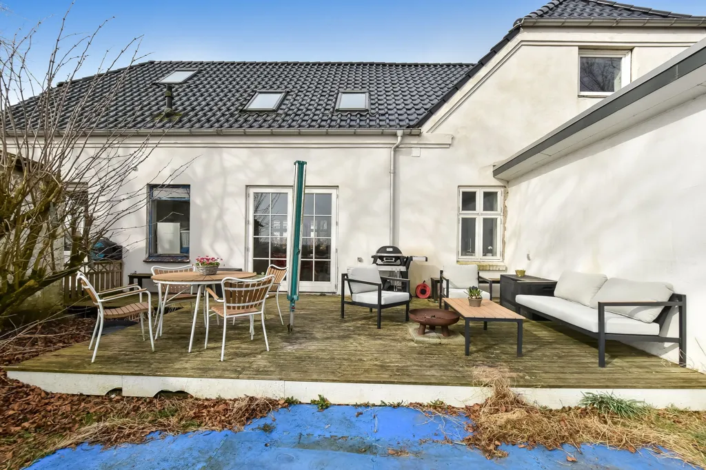 Maison 8 pièces à Give