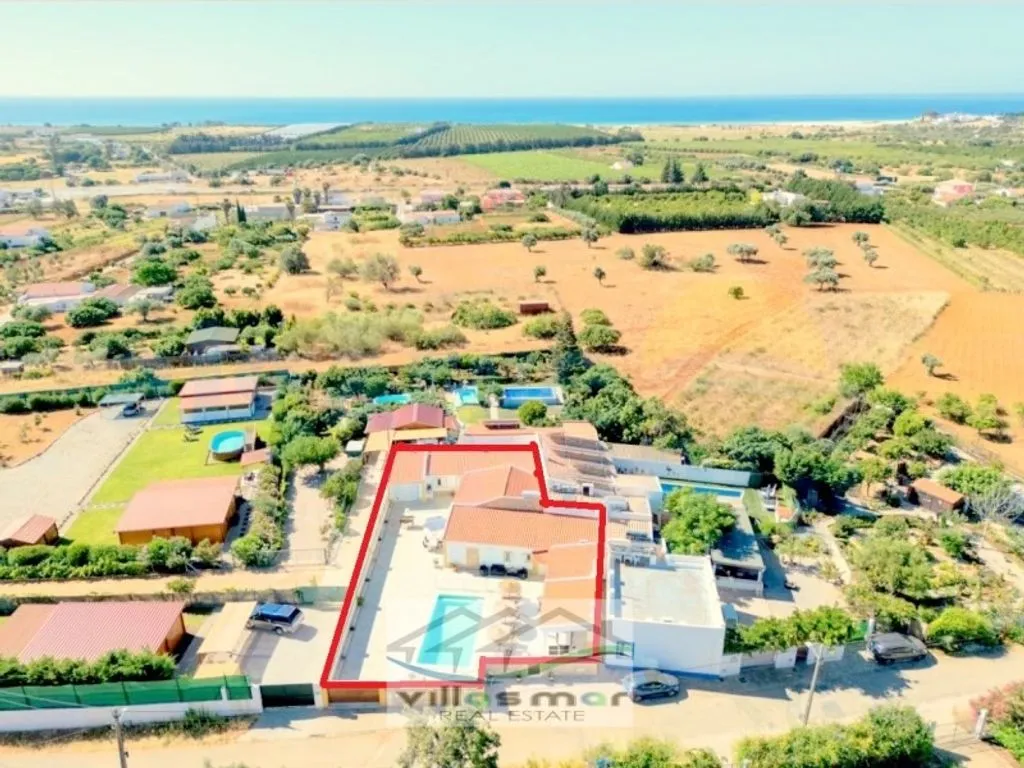 Luxury Villa with Pool in Vila Real de Santo António
