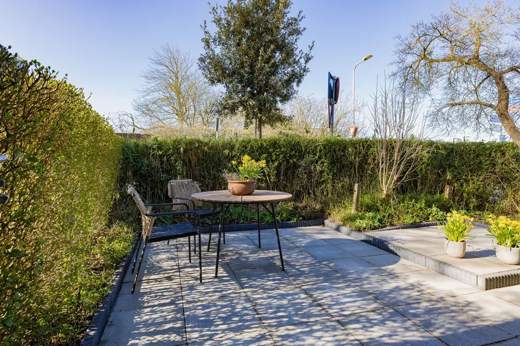 Jardin - Sustainable Dijkwoning with Sluice View in Spaarndam