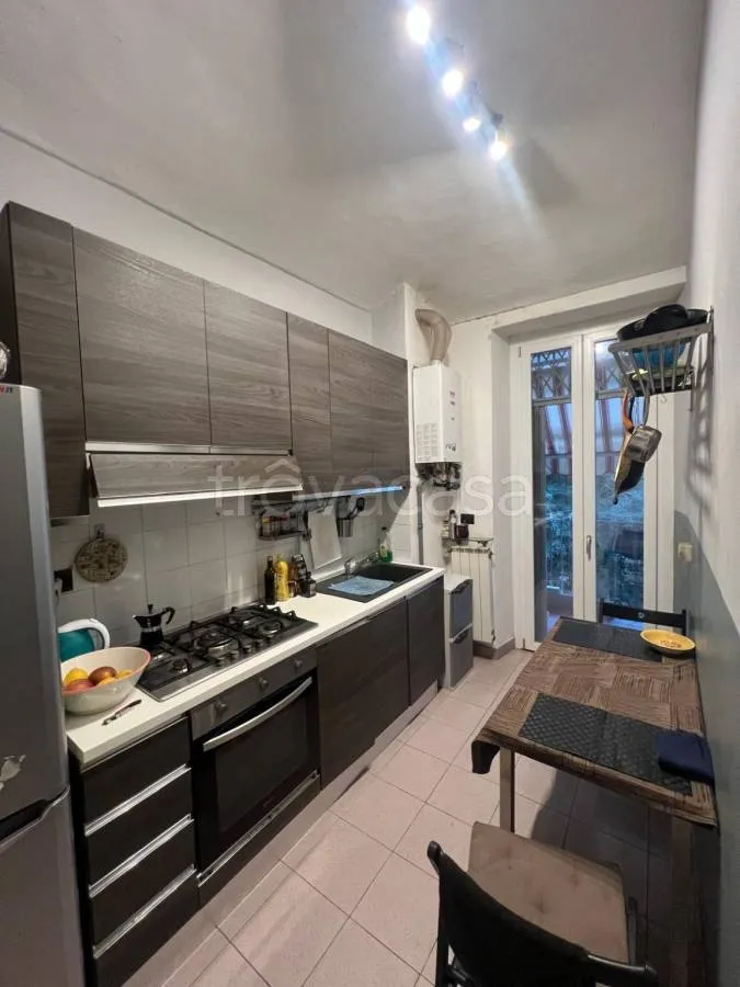 Köök - Rental Flat with Active Income in Turin