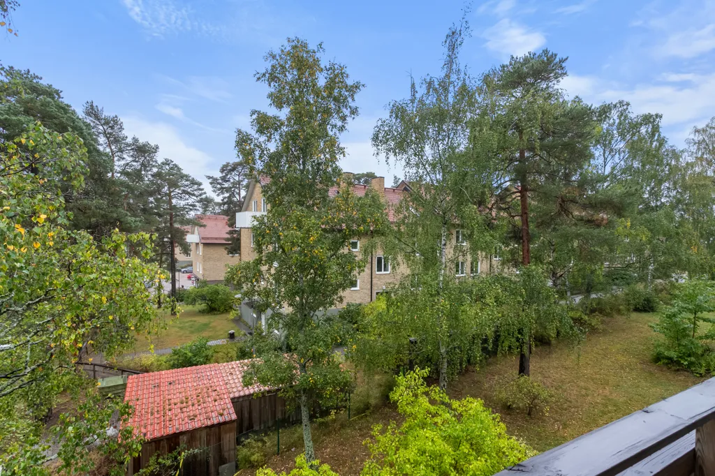 Giardino - Apartment with Balcony in Stockholm