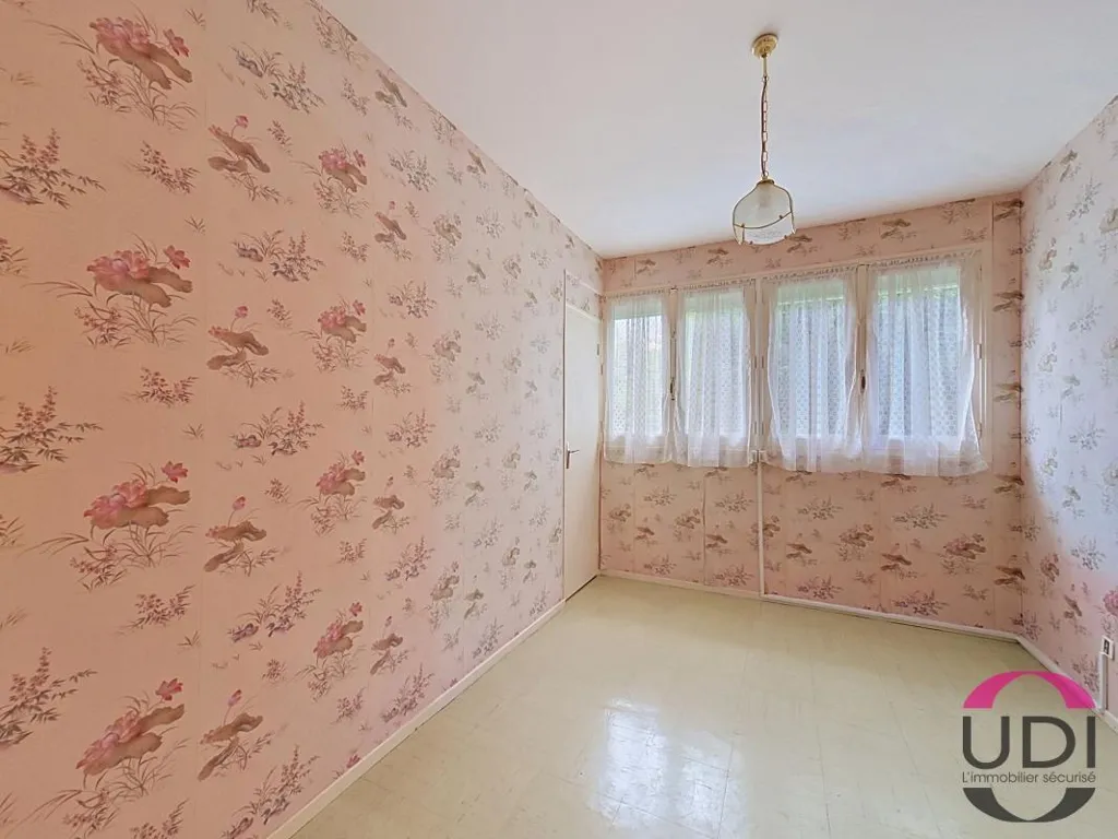 Toad - Charming 3-Bedroom House in Buffon, Montluçon
