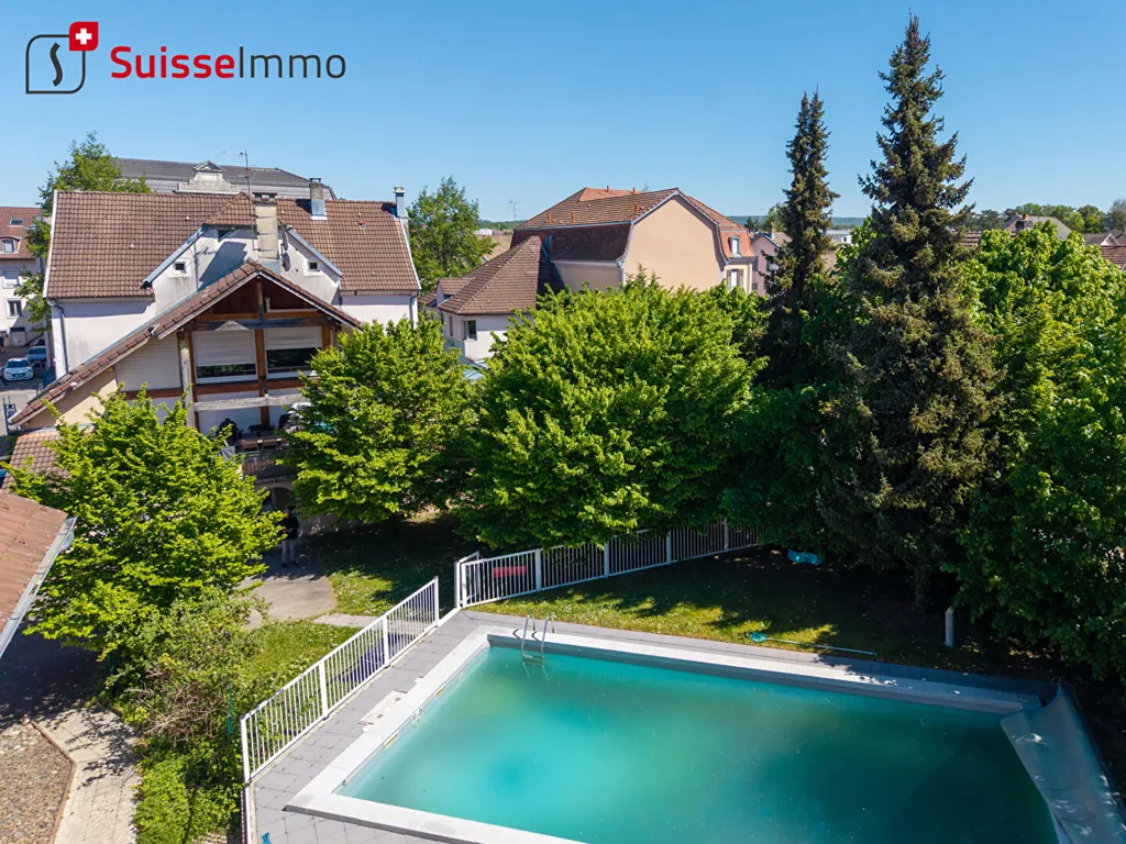 Õhuvaade - Loft with Private Garden and Pool in Audincourt
