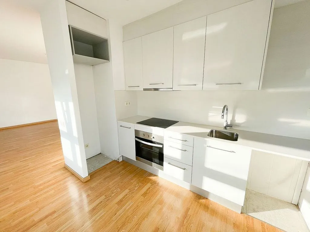 Köök - Apartment with Pool in Hospitalet