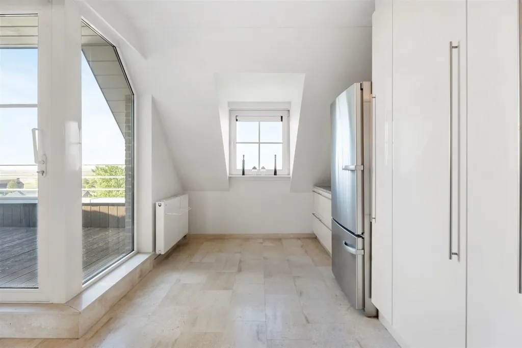 Kitchen - Spacious Apartment with Polder Views in Blankenberge